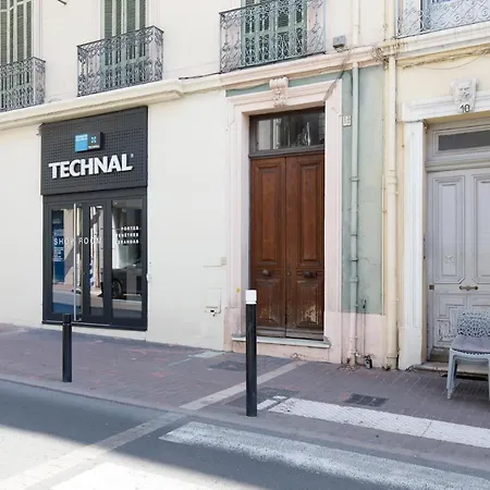 Gazagnaire Yourhosthelper *